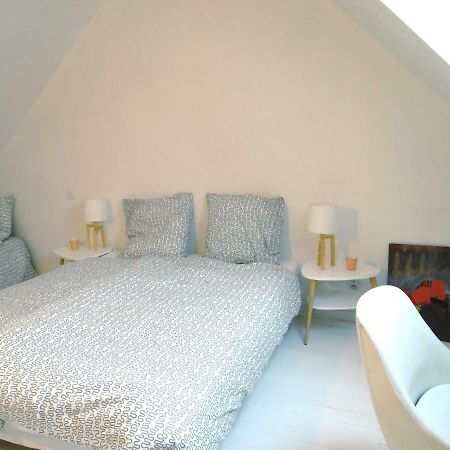 Les Viviers Maison D'Hotes B&B Puiseaux Εξωτερικό φωτογραφία